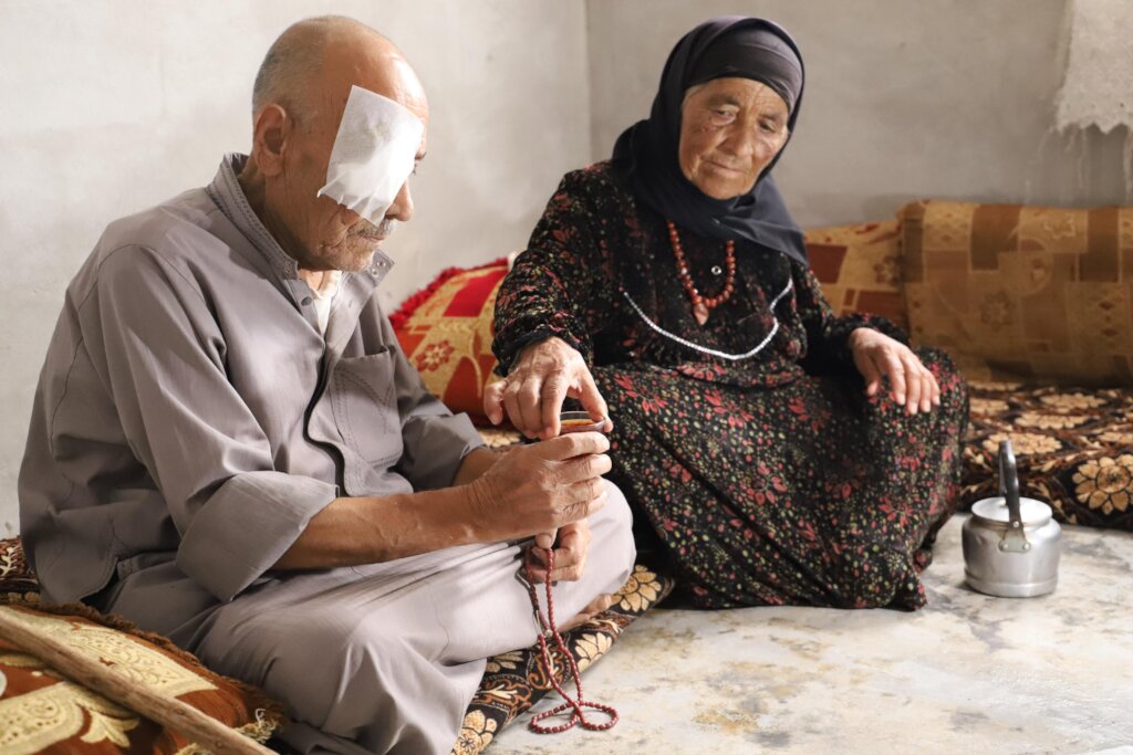 Sponsor Cataract Surgeries for Syrian Refugees