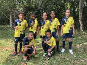 Educational sport day in a hamlet near Prt Asis