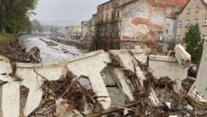 the scale of flood damage 1