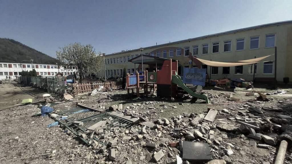 Rebuild hope for flood-affected kids in Poland