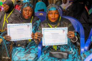 Tailoring students at graduation