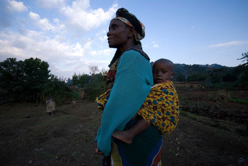 Help Women in Rwanda Fight Against Poverty