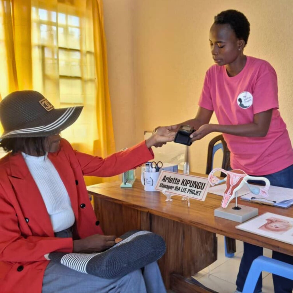 Lifesaving Cancer Screenings for Congolese Women