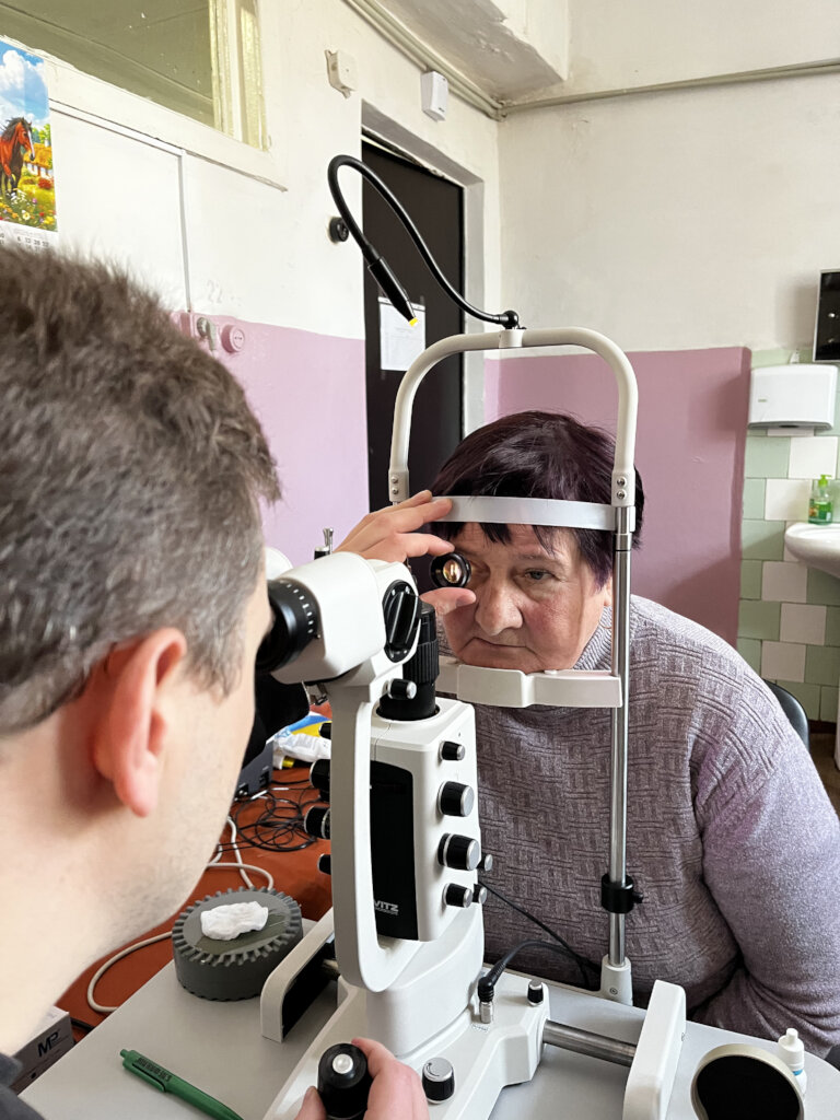 Save the eyesight of Ukrainians near the frontline