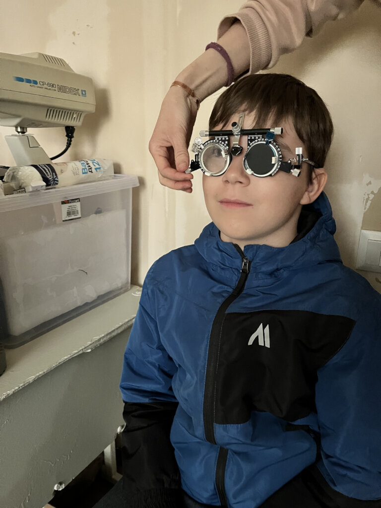 Save the eyesight of Ukrainians near the frontline