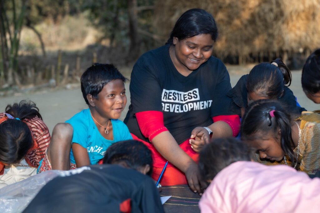 Support 2000 rural girls stay in school.