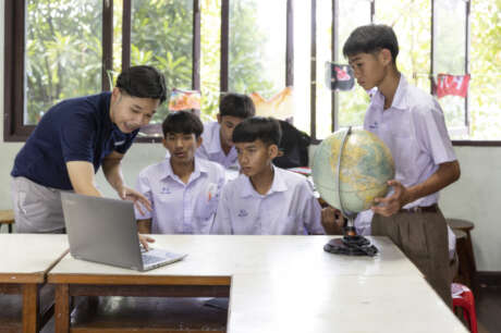 Bring teachers to underserved schools : Thailand