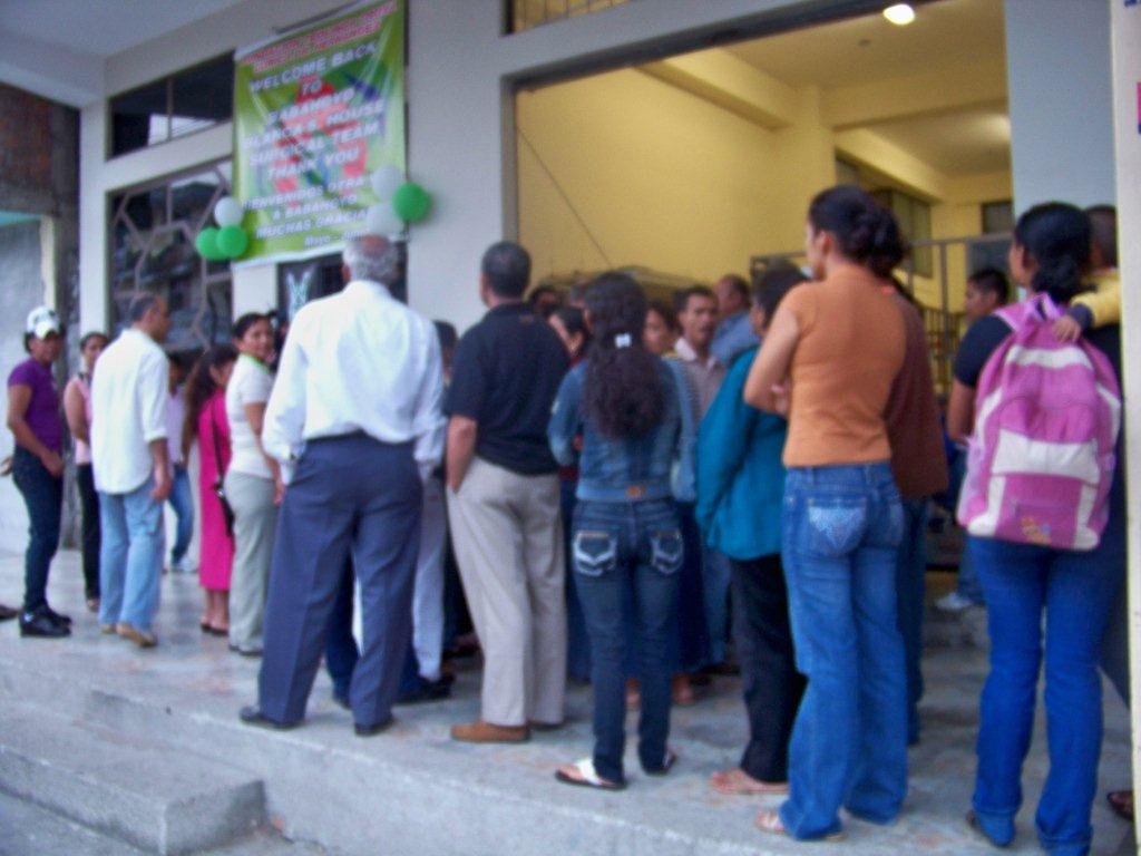 Provide thyroid surgery for 20 Ecuadorians
