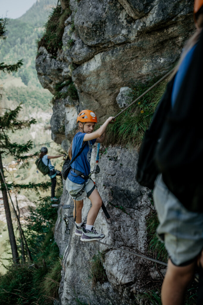 Create Healing & Resilience for Ukrainian Families