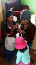 Women from Rodeopamba learning new techniques.