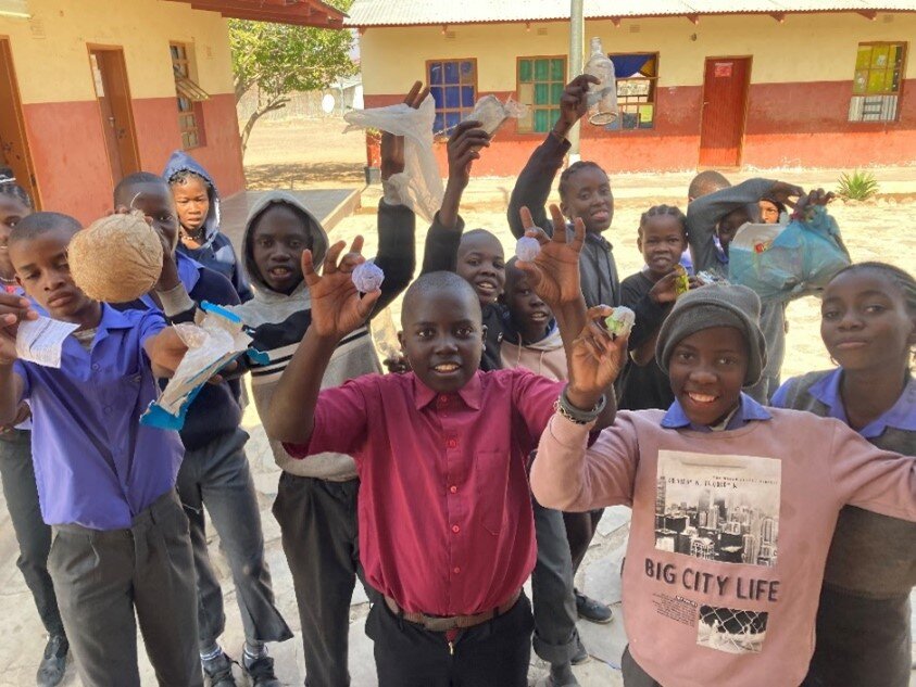 Help 300 Youths Of The Green Guardians Initiative