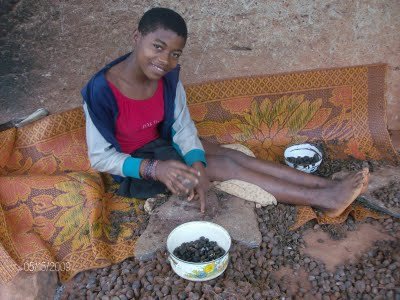 Help secure sewing machines for 50 single mothers