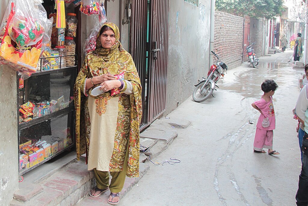 From Struggle to Stability: Uplifting 100 Families