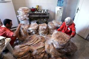 Providing bread for internally displaced families