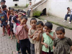 Children waiting in a food line