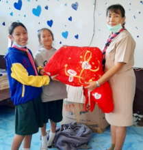 Blankets for the girls in the Chiangmai