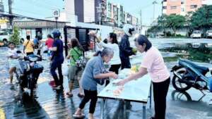 Sharing Meals, Bringing Hope #1