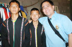 Volunteer with Dou and Chai