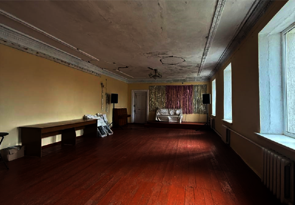 Restore a community center in Shevchenkove