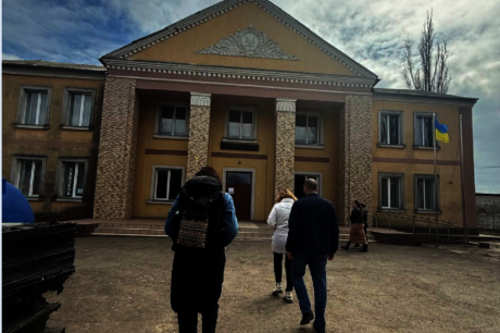 Restore a community center in Shevchenkove