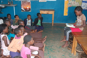 Reading to the 2nd grade class