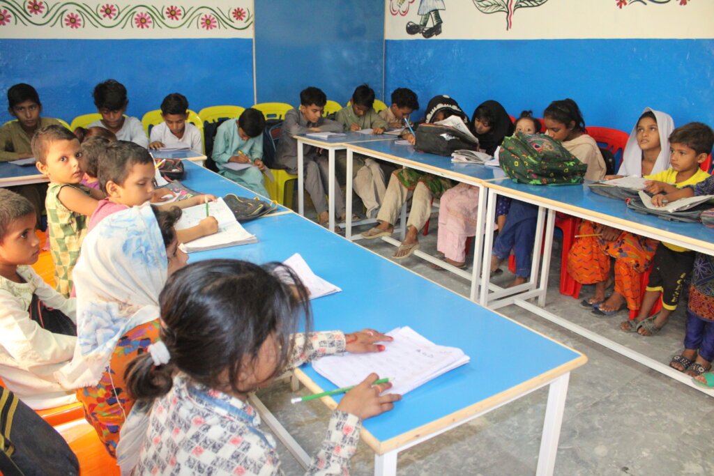 Educate 3600 Street children in Pakistan