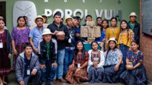 IMACK students visiting the Popul Vuh Museum