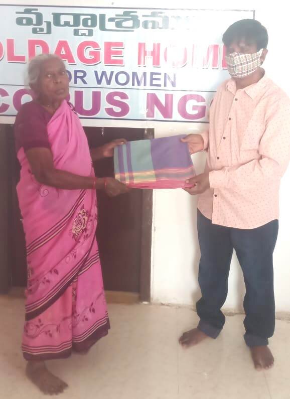 Donate for Cloths and Cosmetics to Oldage Women