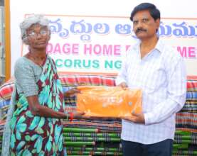 Donate for Cloths and Cosmetics to Oldage Women