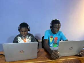 Christabel & Sampson in on-line Canva class.