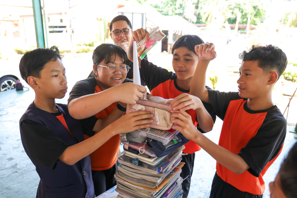 Give a Student the Tools They Need to Dream Big!