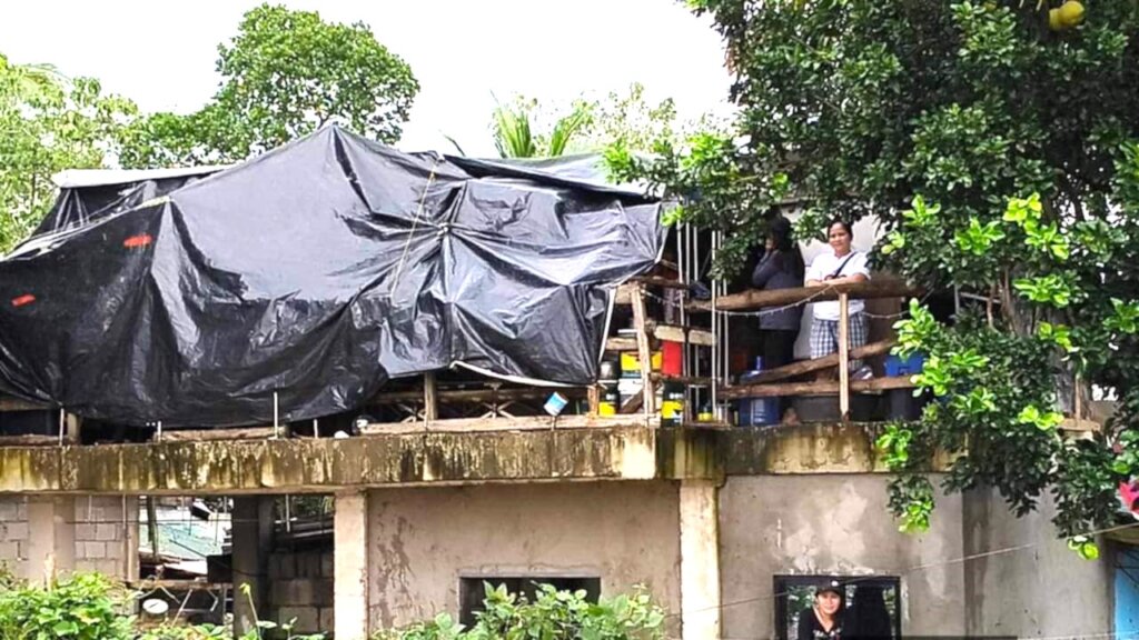 Emergency Aid 2000 typhoon victims in Philippines