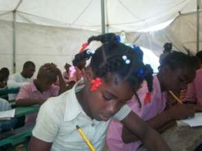 Help 600 Haitian children to enjoy their rights.
