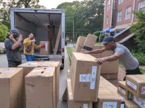 Neighbourhood support for displaced people