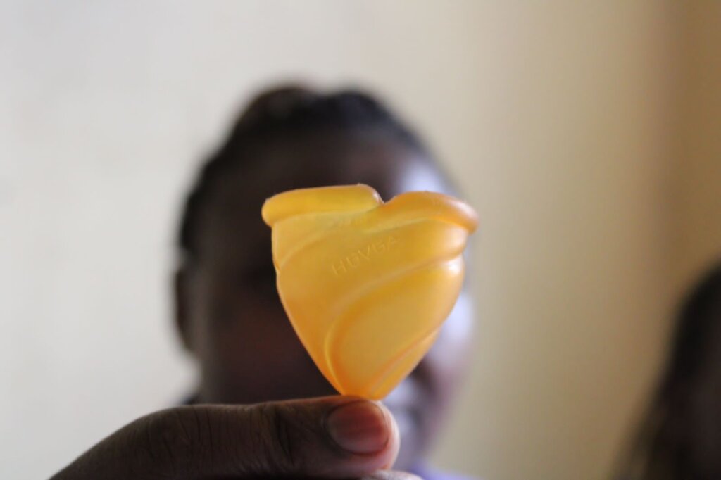 The 100.000 period poverty project