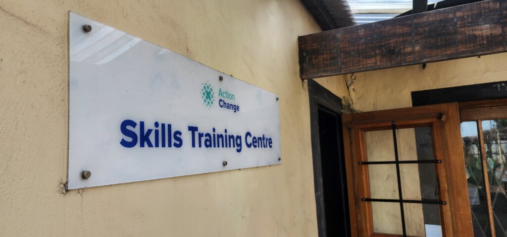 Job Creation: Launch an African Business Centre