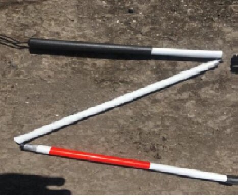 Helping the deaf-blind with educational materials