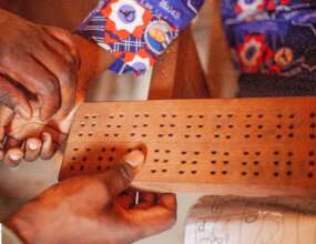 Helping the deaf-blind with educational materials