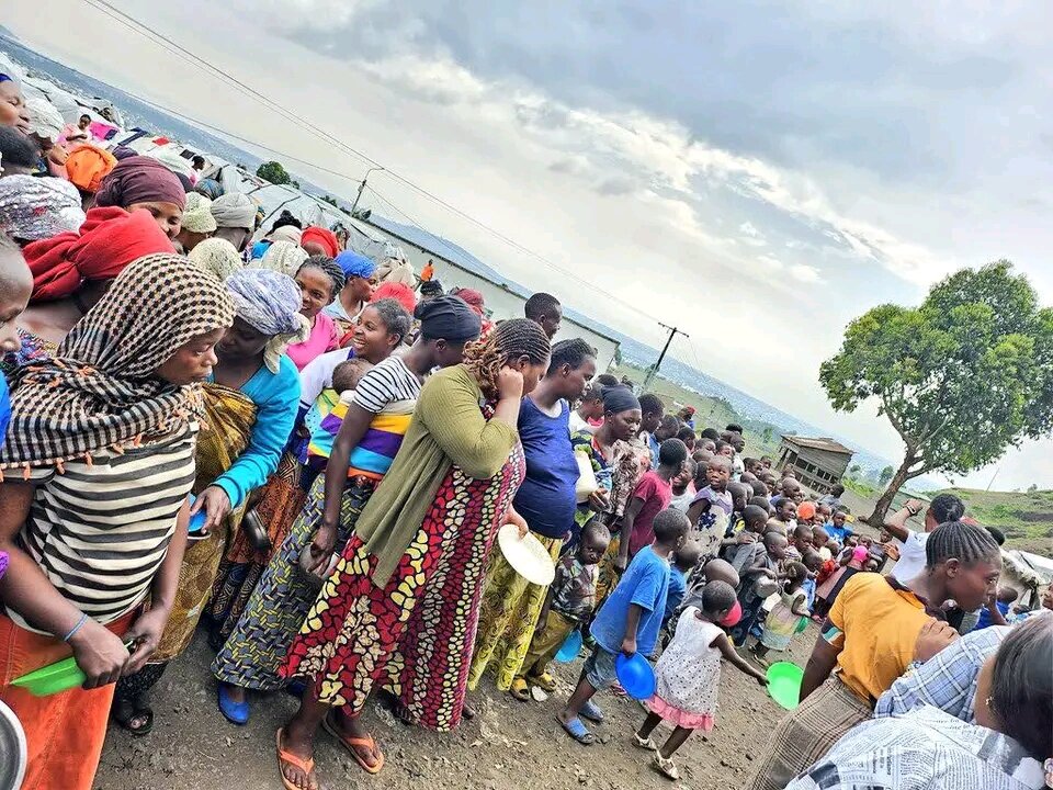 Help 100 Displaced Girls Access Menstrual Care