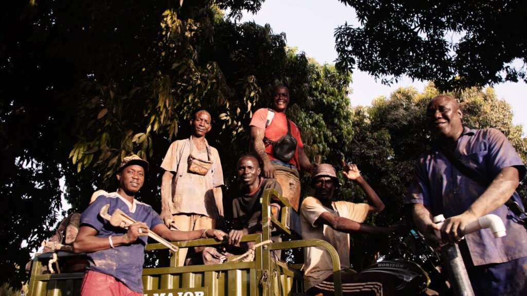 a three world x Fountain of life