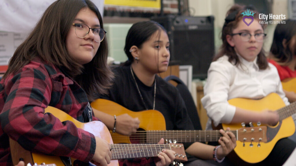 Art Programs for 850 Underserved Los Angeles Youth