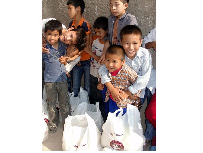 Help Feed 500 Children in Bam