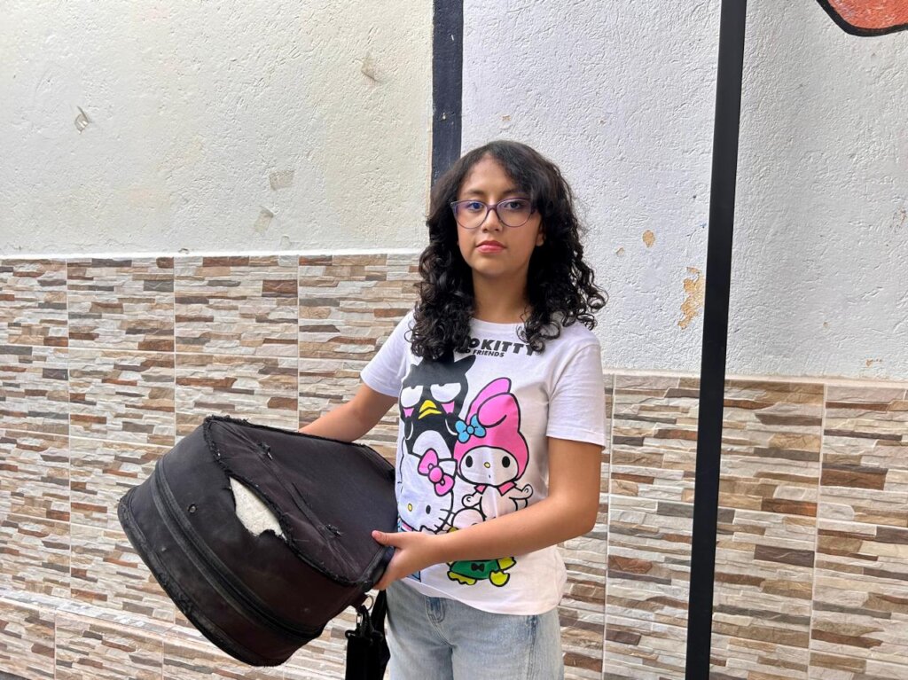 Help 164 children get cases for their instruments