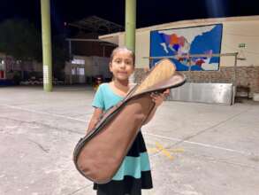 Help 164 children get cases for their instruments