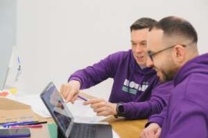 POVIR founders discussing pilot results