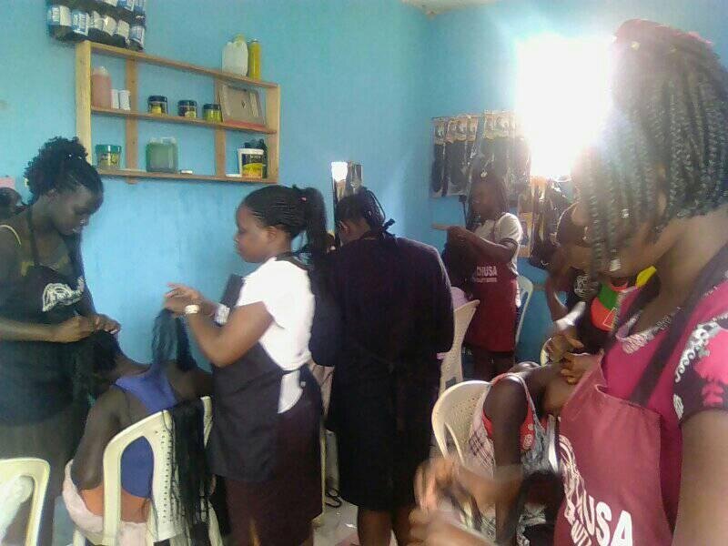 Empower entrepreneurs in Zambia, Rwanda & Uganda