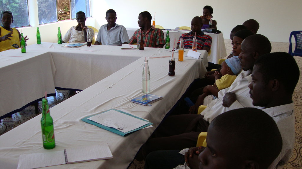 Help 600 youth manage waste in Kira Town Council