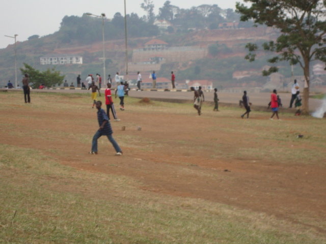 Help 600 youth manage waste in Kira Town Council