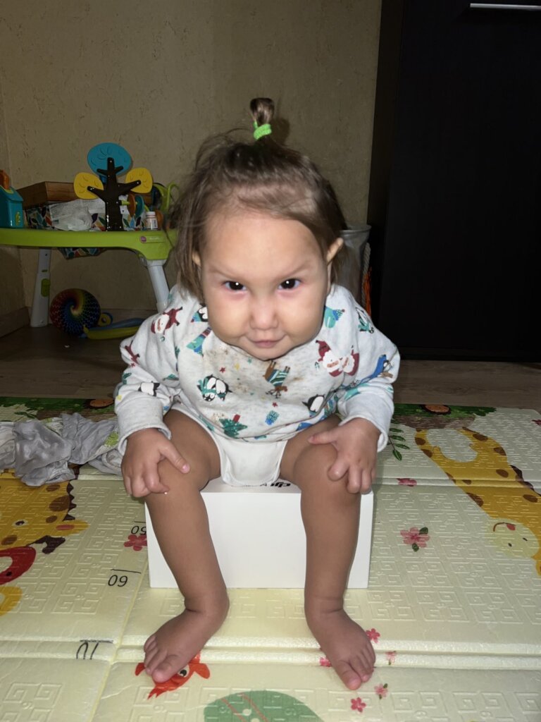 Help Margarita Stand on Her Feet!