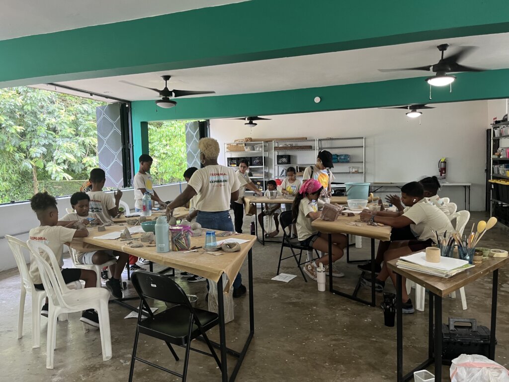 Feed 40 Children in Puerto Rico Art Program